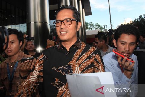 KPK periksa Febri Diansyah terkait kasus Harun Masiku