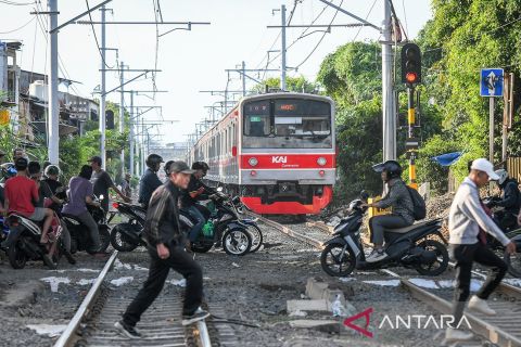 KAI tutup 74 perlintasan sebidang selama triwulan I 2025