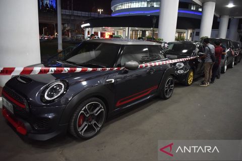 Kejagung kembali sita tiga mobil dan dua kapal pesiar dari tersangka advokat Ariyanto Bakri