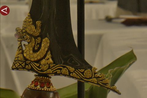 Mengubah paradigma keris dari mistis jadi edukatif lewat pameran