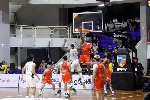 Dewa United Banten sukses taklukkan tuan rumah Rajawali Medan 72-63