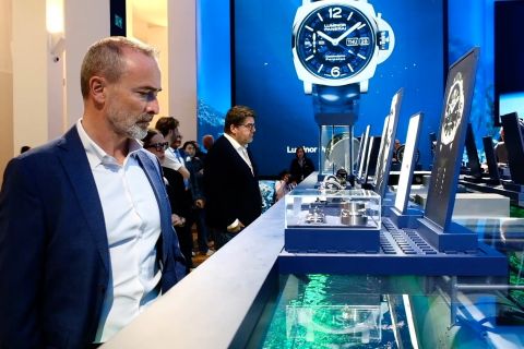 Pameran jam tangan mewah 'Watches and Wonders' resmi dimulai di Jenewa