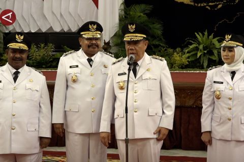 Dilantik Presiden, ini komitmen Gubernur Babel dan Papua Pegunungan