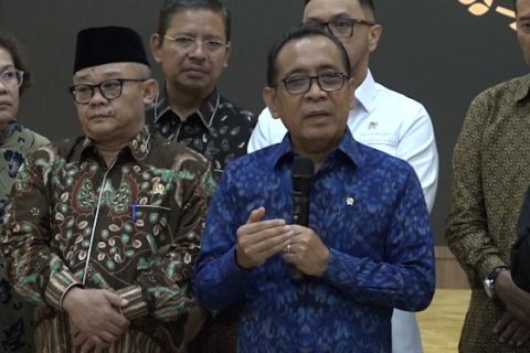 Menko PMK ingin Indonesia jadi pengembang dan wirausaha AI