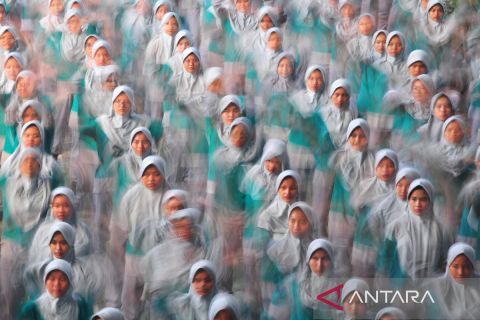 Cegah stunting sejak dini, pelajar putri di Kudus ikuti program aksi bergizi