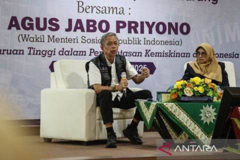 Kuliah umum Wakil Menteri Sosial di Universitas Muhammadiyah Semarang