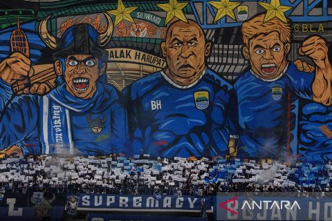 Dukungan Bobotoh untuk Persib di pekan terakhir Liga 1 2024/2025