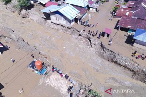 Banjir bandang di Donggala