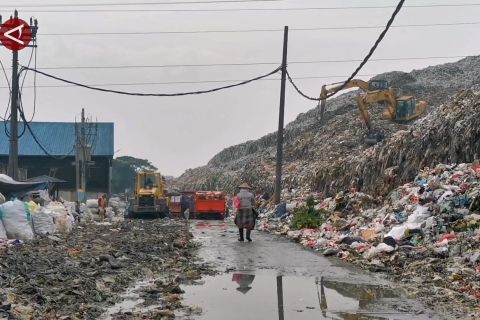 KLH beri sanksi 343 TPA untuk optimalkan penghentian "open dumping"