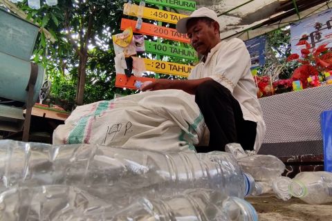 Pemkot dorong industri pengolahan sampah plastik di Semarang