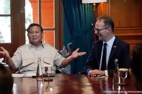 Presiden Prabowo terima delegasi Inggris bidang pendidikan