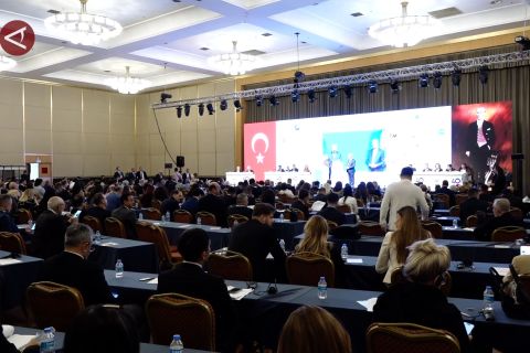 KTT Ekonomi Eurasia ke-28 berfokus pada tantangan global