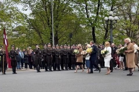 Latvia peringati ulang tahun ke-35 pemulihan kemerdekaan