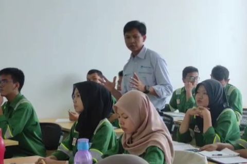 Poltek Petrokimia Banten salurkan lulusan pertama ke sektor industri