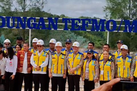 Wapres Gibran tinjau pembangunan Bendungan Manikin di Kupang