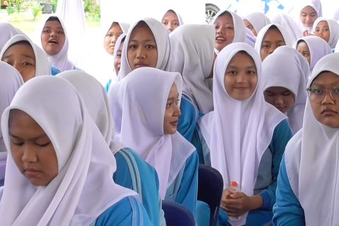 Wamen P2MI edukasi pelajar di Medan tentang migrasi aman
