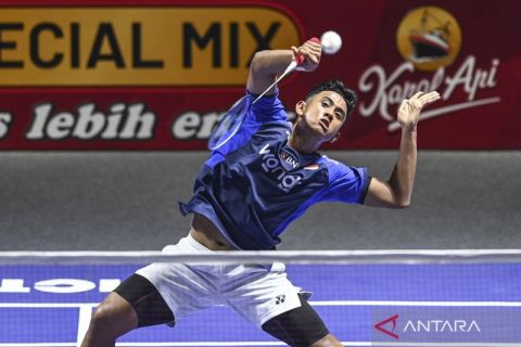 Alwi Farhan melaju ke babak 16 besar Indonesia Open 2025