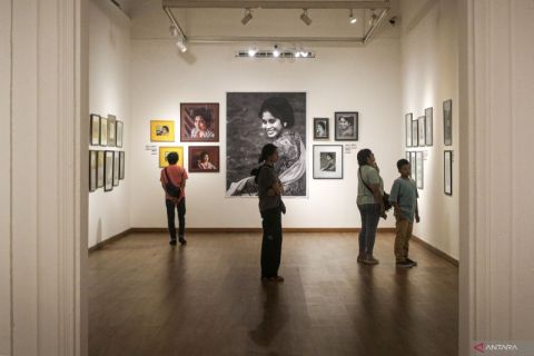 Eksklusif, karya fotografi Guruh Soekarno dipamerkan di Galeri Nasional Indonesia