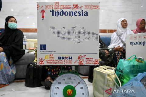 Jasa pengiriman kargo jamaah haji Indonesia