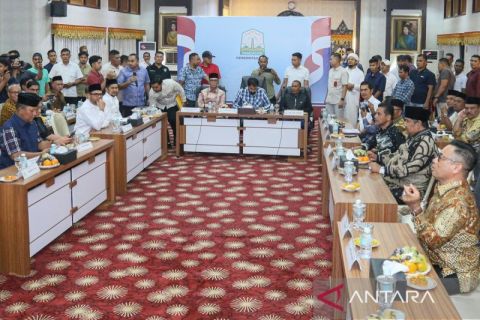 Forbes DPR-DPD RI Aceh bahas sengketa empat pulau bersama gubernur dan tokoh daerah