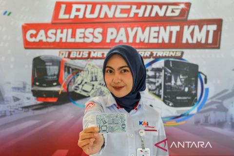 Peluncuran kartu multi trip untuk pembayaran tiket bus Metro Jabar Trans