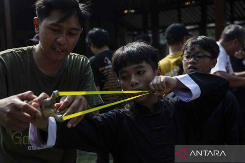Festival Budaya Surakarta tampilkan permainan tradisional katapel