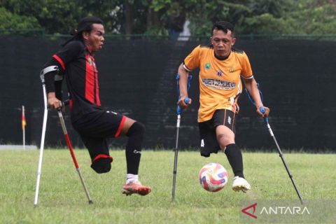 Begitu semangatnya para penyandang disabilitas dalam kompetisi sepak bola amputasi
