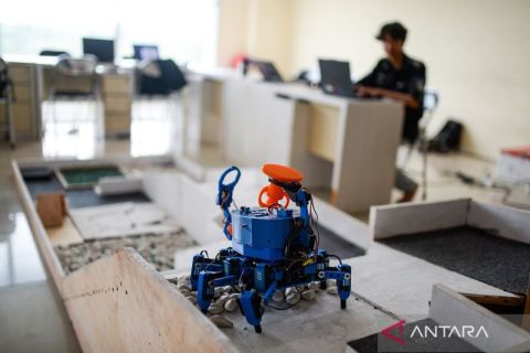Mahasiswa Untirta uji coba robot SAR penyelamat nyawa manusia