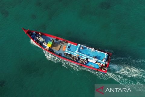 Warga Pulo Aceh masih andalkan kapal kayu untuk penyeberangan ke Banda Aceh