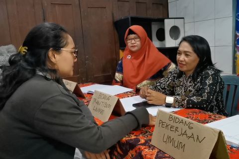 Warga Solo kini bisa mengadu semua masalah lewat Posyandu Plus