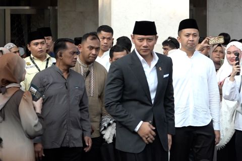 Idul Adha jadi momentum menteri tingkatkan pengorbanan untuk negara