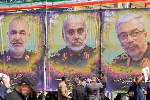 Iran gelar pemakaman komandan militer dan ilmuwan gugur oleh Israel