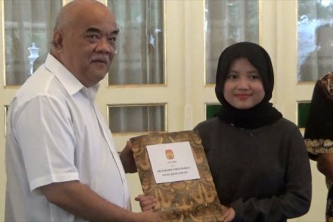 Pecatur muda Shafira, siap berlaga pada Piala Dunia Catur di Georgia