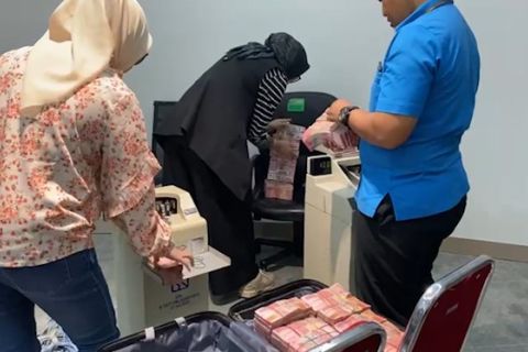 Kejagung sita uang senilai Rp2 M kasus suap CPO dari tersangka DJU