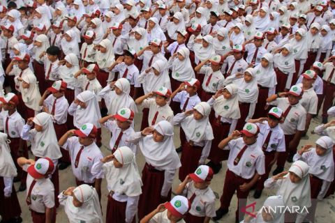 Beginilah suasana pada hari pertama sekolah tahun ajaran baru