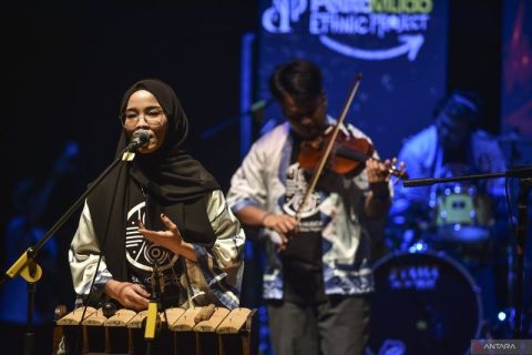 Musik kontemporer menjadi alternatif pelestarian tradisi lisan Melayu