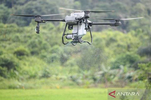 Digitalisasi sektor pertanian dengan platform drone di Samarinda
