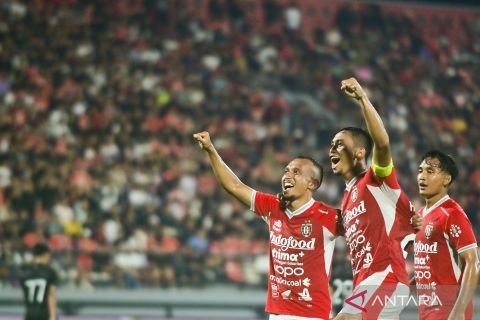 Bali United bantai PSIM Yogyakarta 6-0