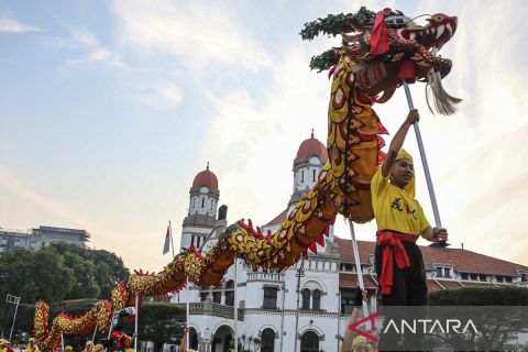 Ratusan peserta ramaikan Festival Arak-arakan Cheng Ho ke-620 di Semarang