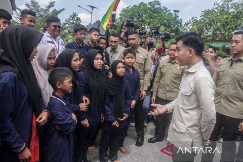 Wapres Gibran tinjau fasilitas Sekolah Rakyat Menengah Pertama di Riau