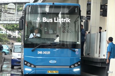 TransJabodetabek trayek Dukuh Atas-Terminal Bekasi resmi beroperasi