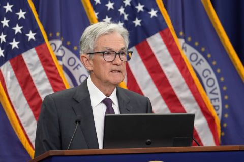 Bank Sentral AS pertahankan suku bunga