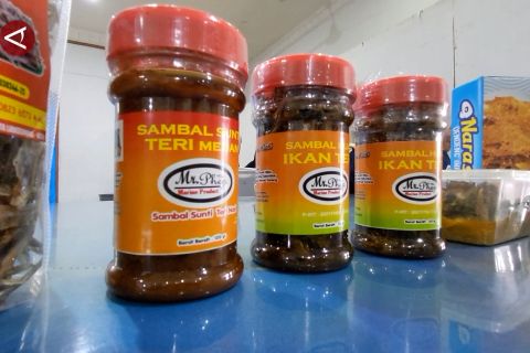 Pemko Lhokseumawe latih warga pesisir manfaatkan potensi ikan teri