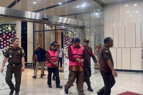 Kejagung tetapkan 8 tersangka baru dalam pengembangan kasus PT Sritex