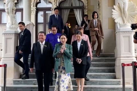 Mahkamah Konstitusi Thailand tangguhkan Perdana Menteri Paetongtarn