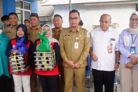 Pangkalpinang luncurkan program MBG bagi kelompok 3B