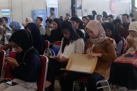 Perangkat desa di Babel jadi ujung tombak cegah PMI bermasalah