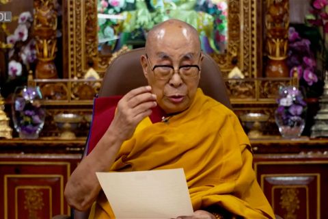 Dalai Lama akan bereinkarnasi dan penerus ditentukan lembaganya