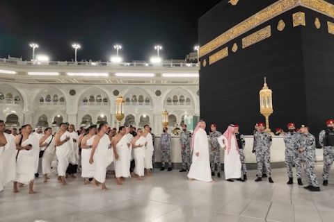 Presiden jalankan ibadah Umrah di sela-sela kunjungan ke Arab Saudi