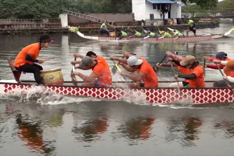 Tim perahu naga Myanmar bersiap untuk Pesta Olahraga Dunia Chengdu